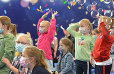 zauberer auf einschulungsfeier